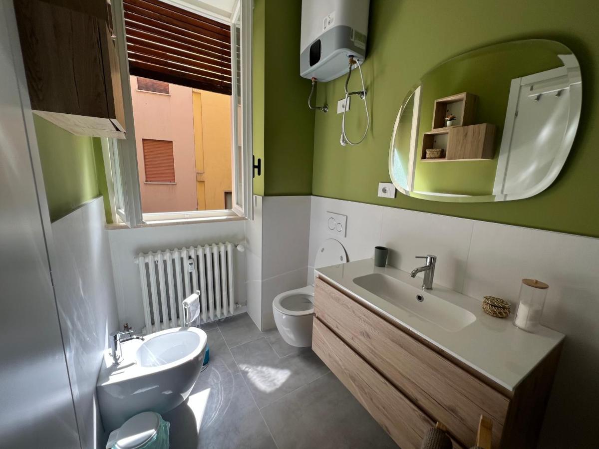 B&B Violetta Di Parma Exteriör bild
